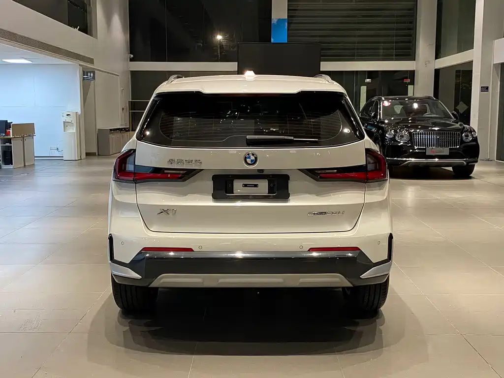 BMW X1 2023 — фото 5