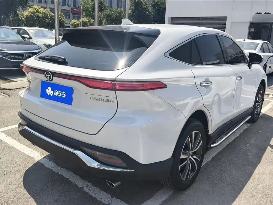 Toyota Harrier 2024 — фото 3