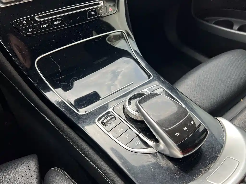 Mercedes-Benz GLC 2018 — фото 10