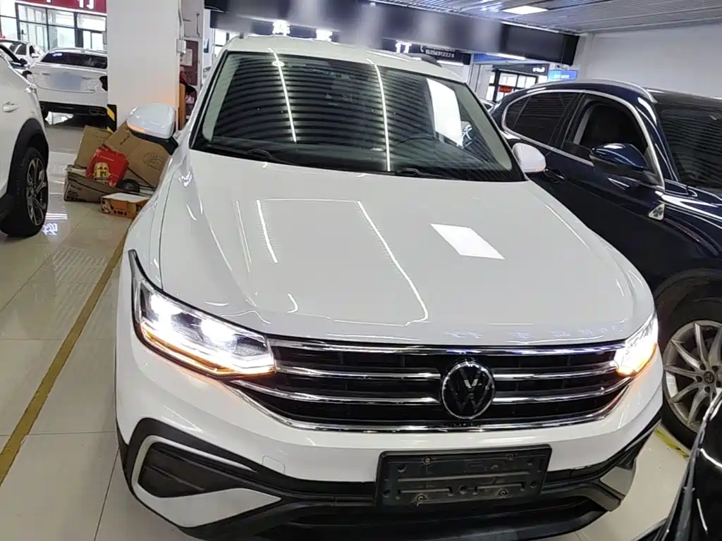 Volkswagen Tiguan L 2022
