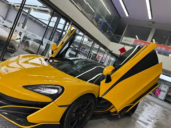 McLaren 540C 2017
