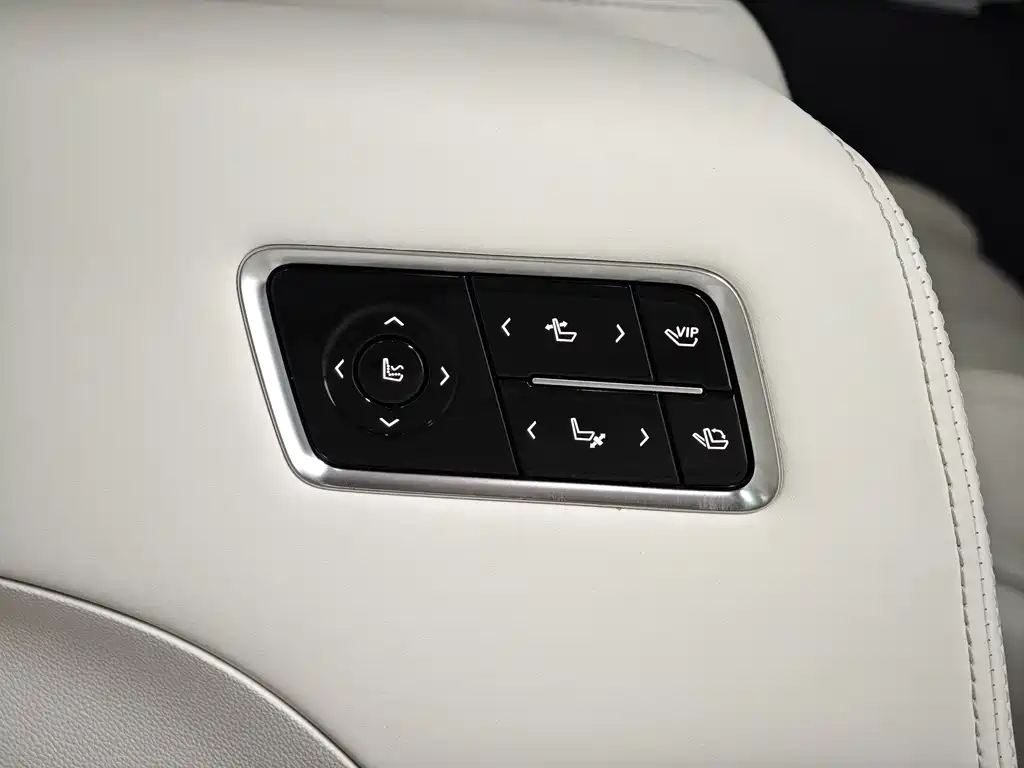 Buick GL8 New Energy 2025 — фото 27