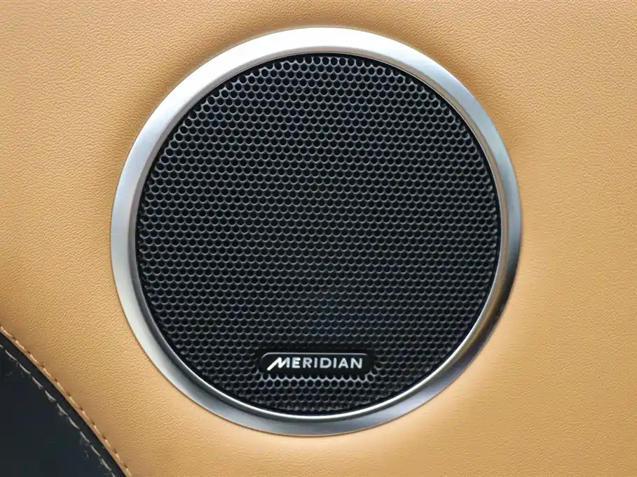 Land Rover Sport 2021 — фото 14