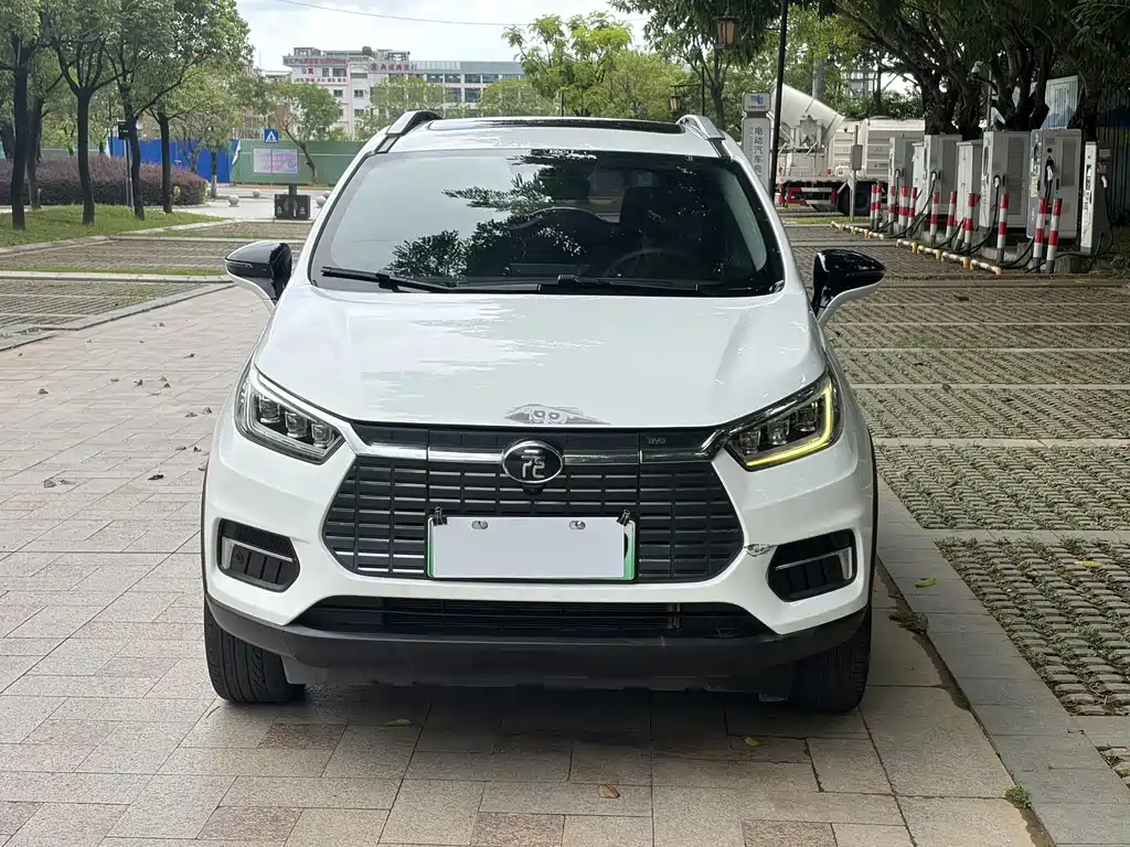 BYD Yuan New Energy 2019