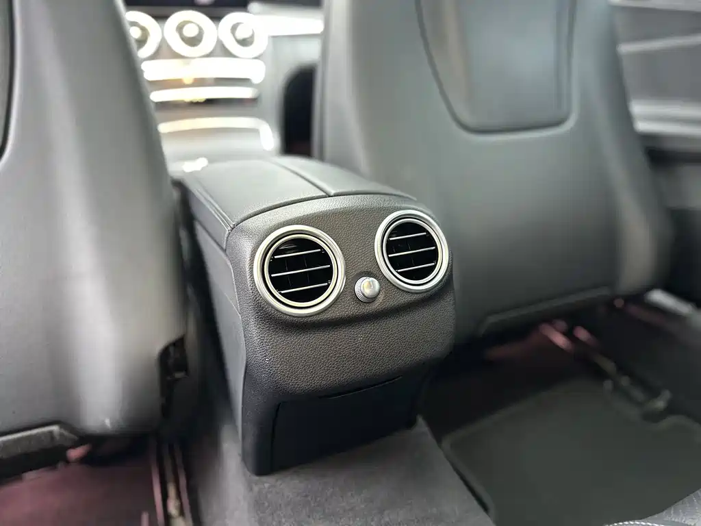 Mercedes-Benz C-Class 2021 — фото 11