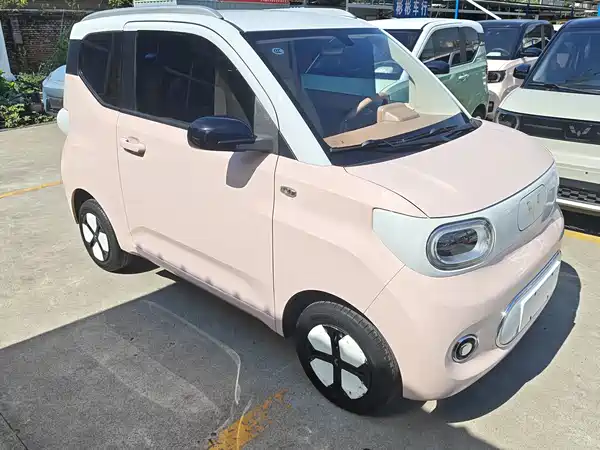 Wuling Hongguang MINIEV 2024