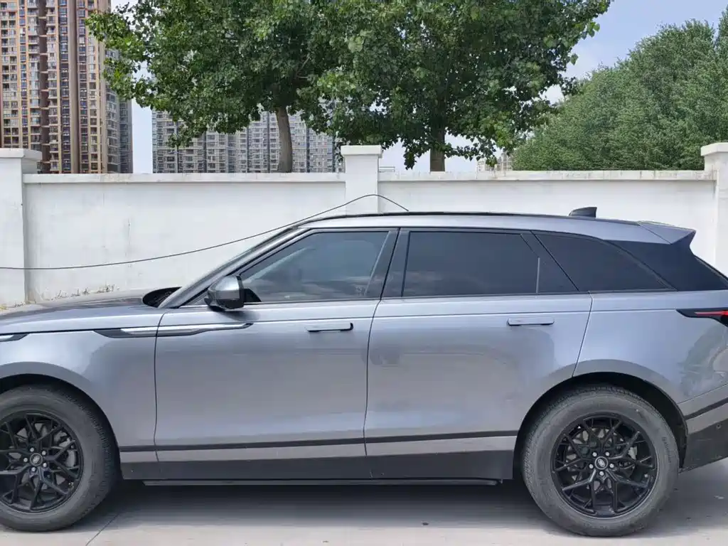 Land Rover Velar 2021 — фото 10