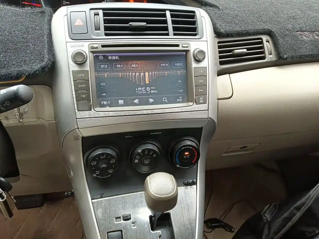 Toyota Verso 2015