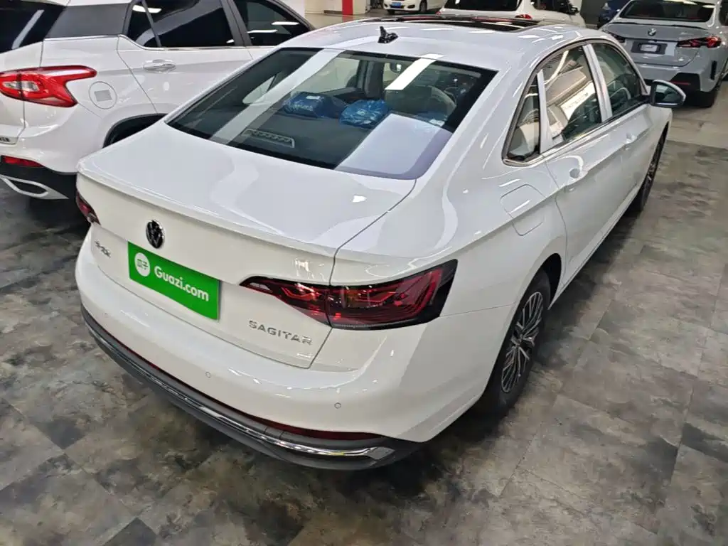 Volkswagen Sagitar 2026