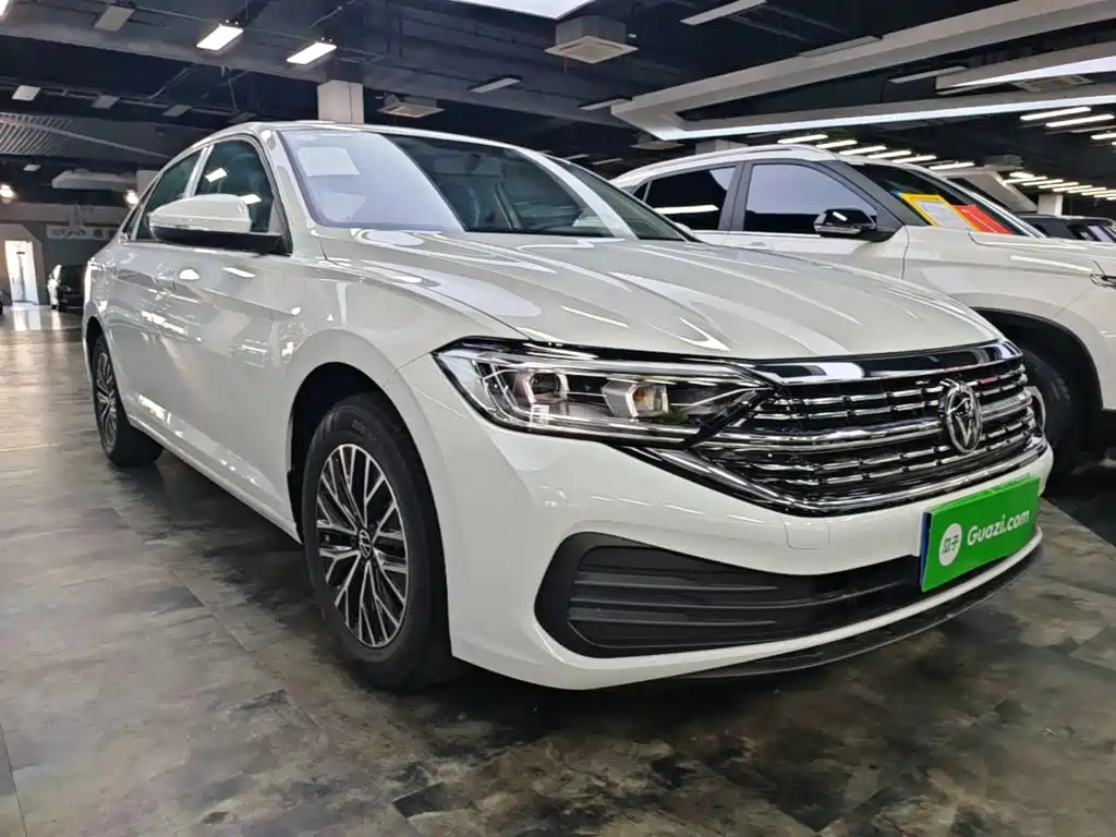 Volkswagen Sagitar 2026