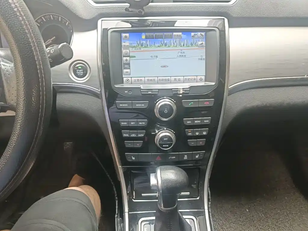 Haval H2 2015 — фото 13