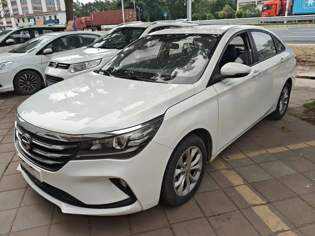 GAC Trumpchi GA4 2018 — фото 1