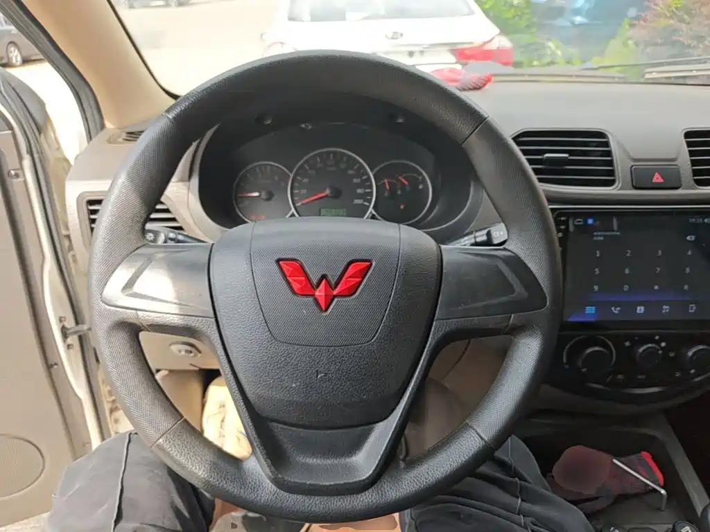 Wuling Hongguang 2021