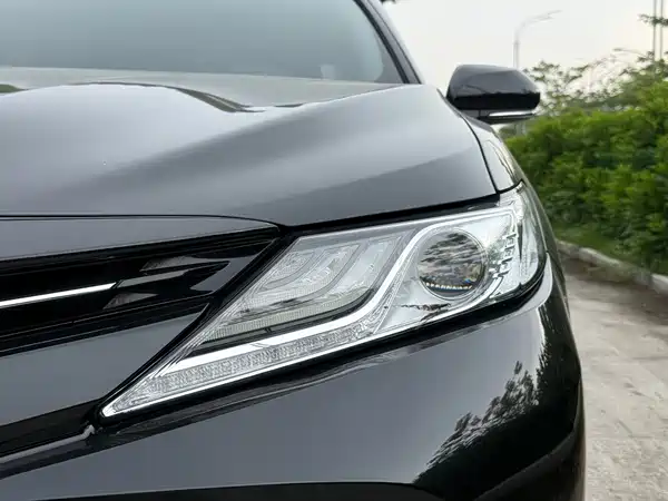Toyota Camry 2021