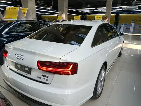 Audi A6L 2018