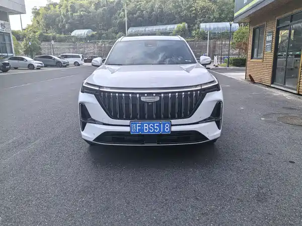 Geely Boyue L 2025