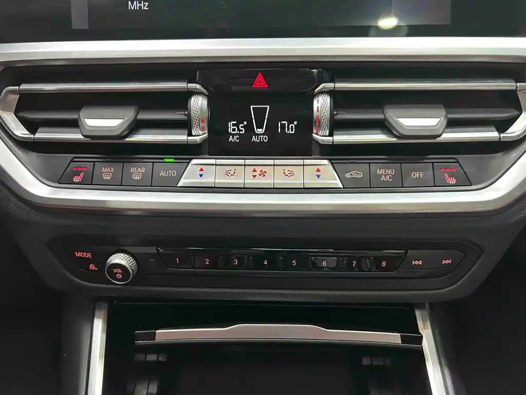 BMW 3 Series 2022