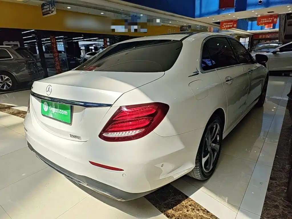 Mercedes-Benz E-Class 2017