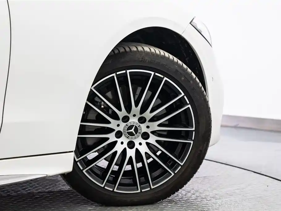 Mercedes-Benz C-Class 2022 — фото 20
