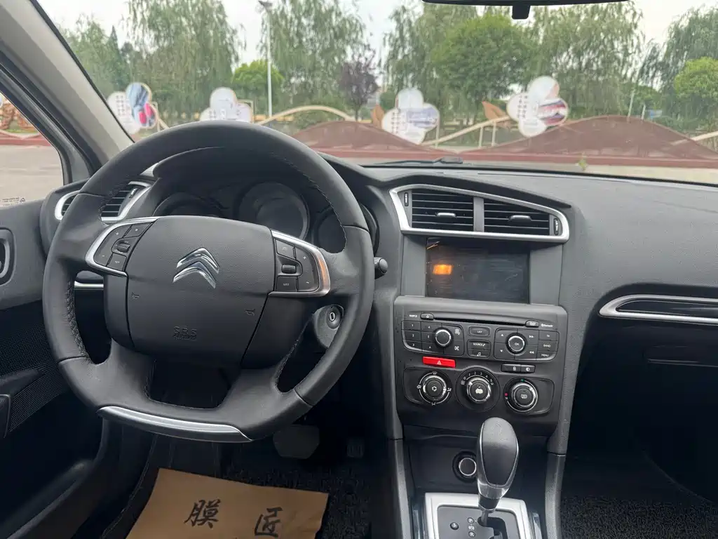 Citroen C4L 2014 — фото 17