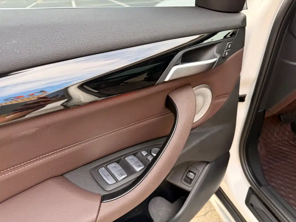 BMW X1 2022 — фото 14