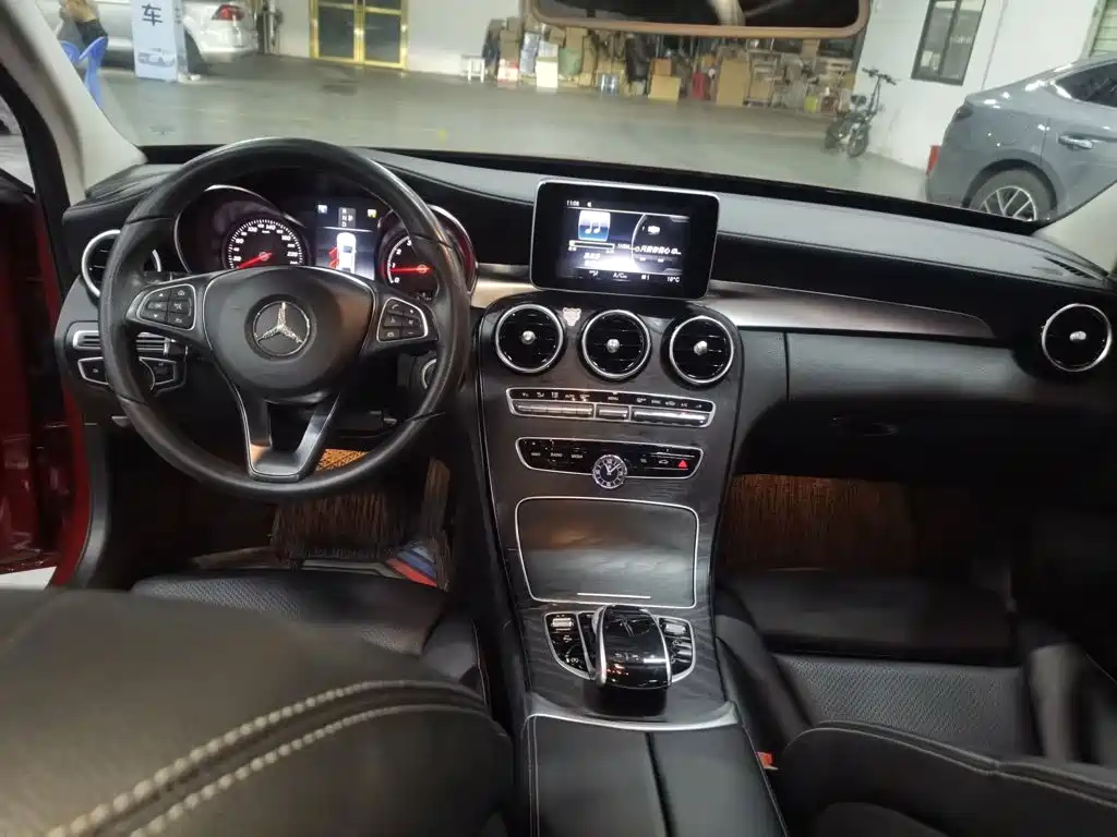 Mercedes-Benz C-Class 2018
