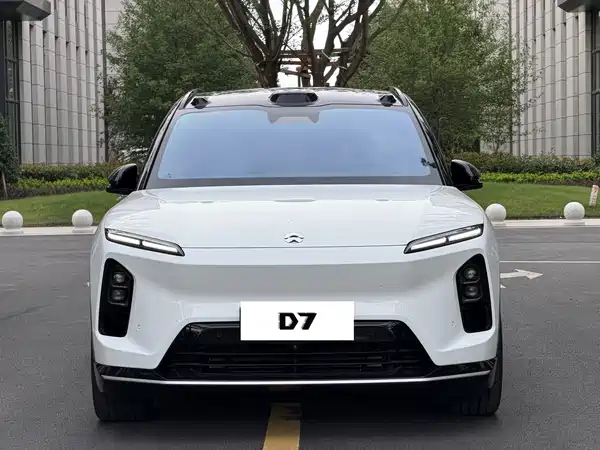 NIO ES6 2025