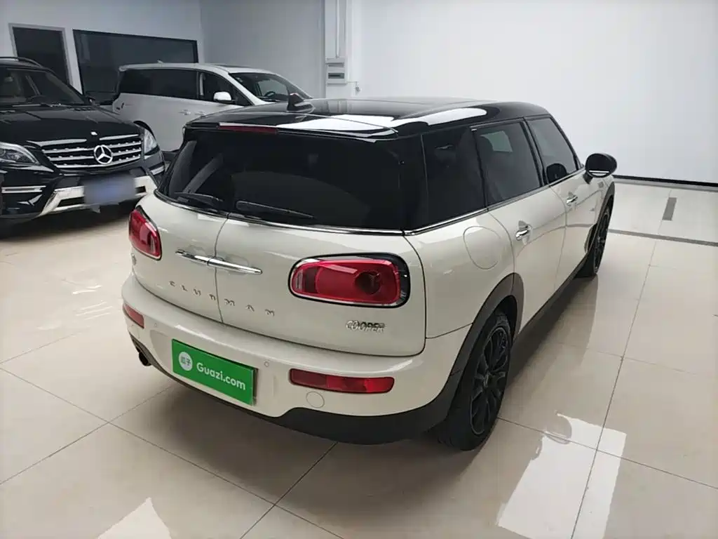 MINI Clubman 2018 — фото 7