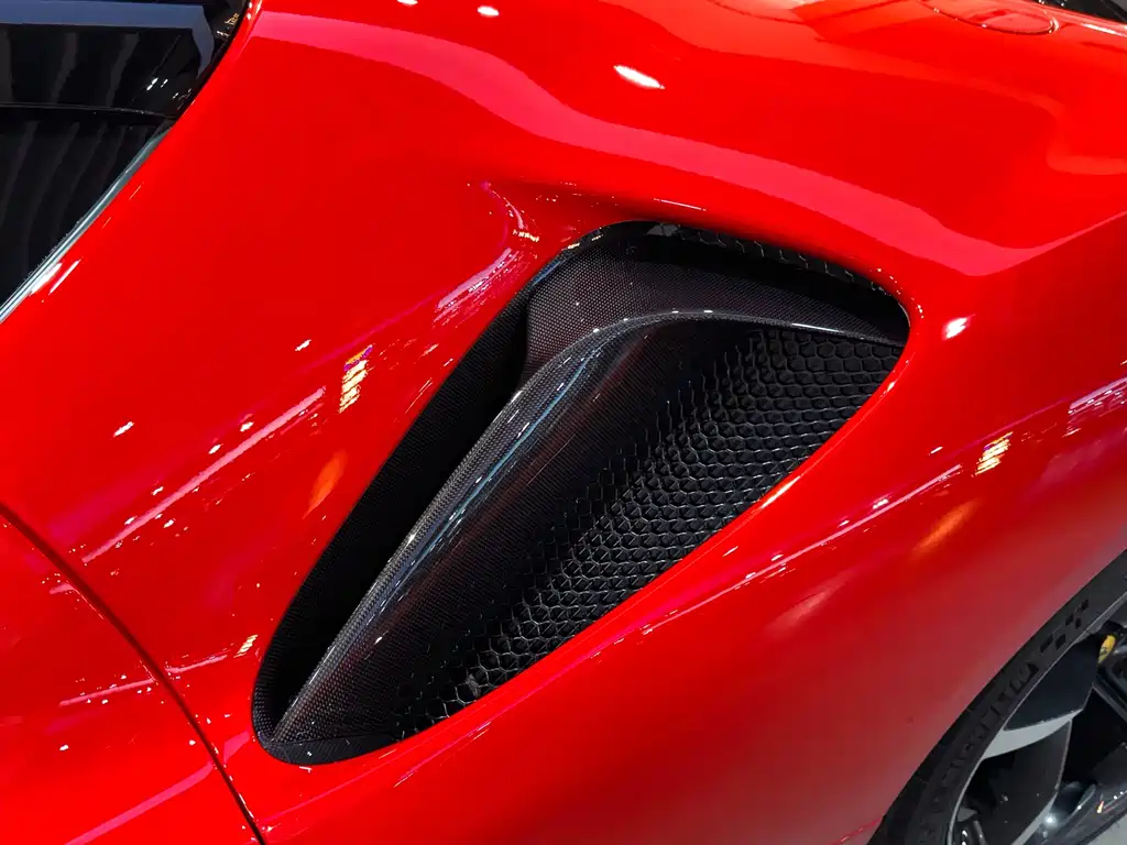 Ferrari SF90 2021 — фото 9
