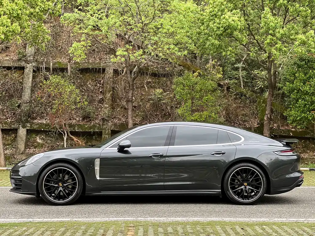 Porsche Panamera 2021 — фото 14