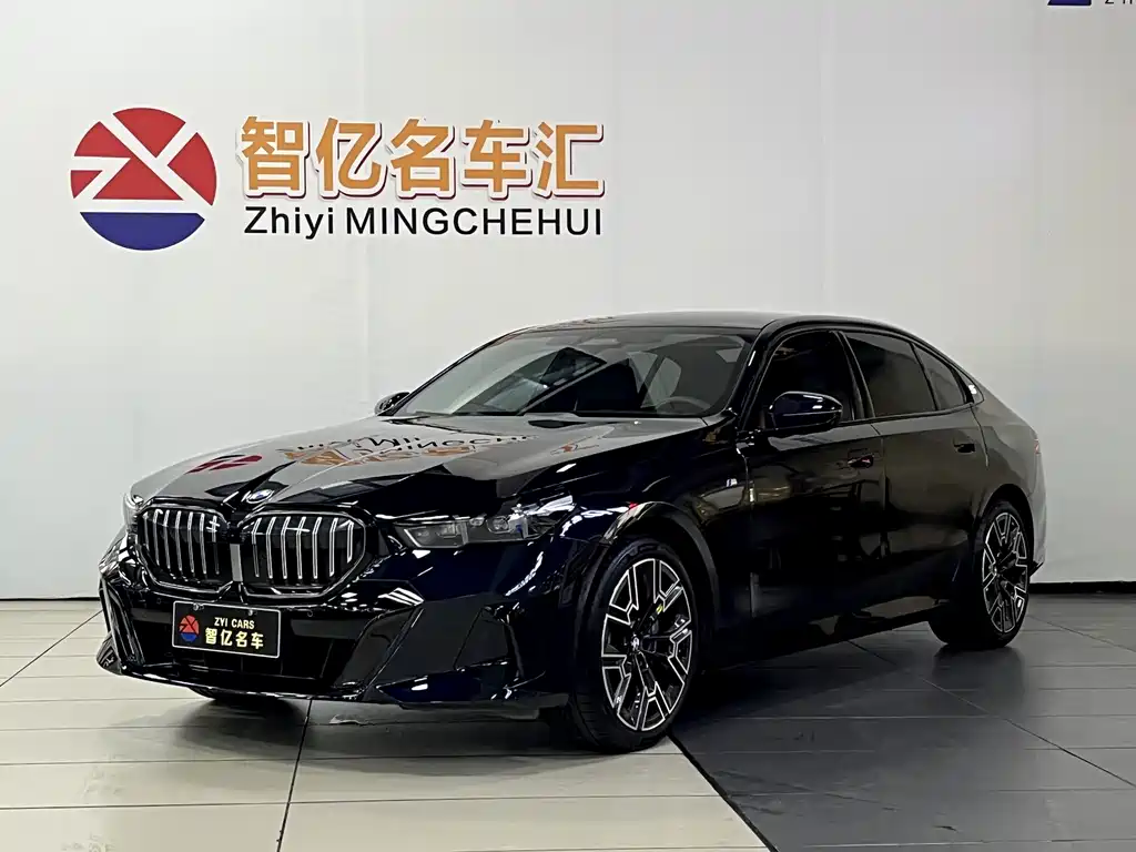 BMW 5 Series 2024