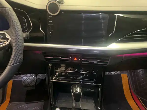 Volkswagen Passat 2024