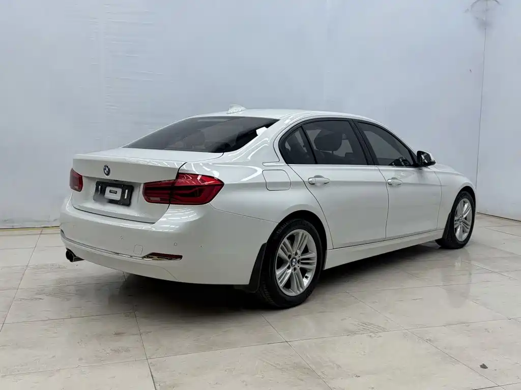 BMW 3 Series 2017