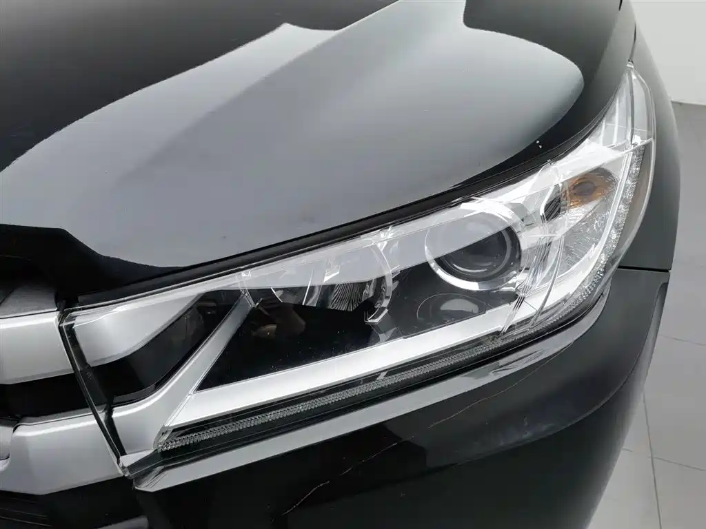 Toyota Highlander 2018