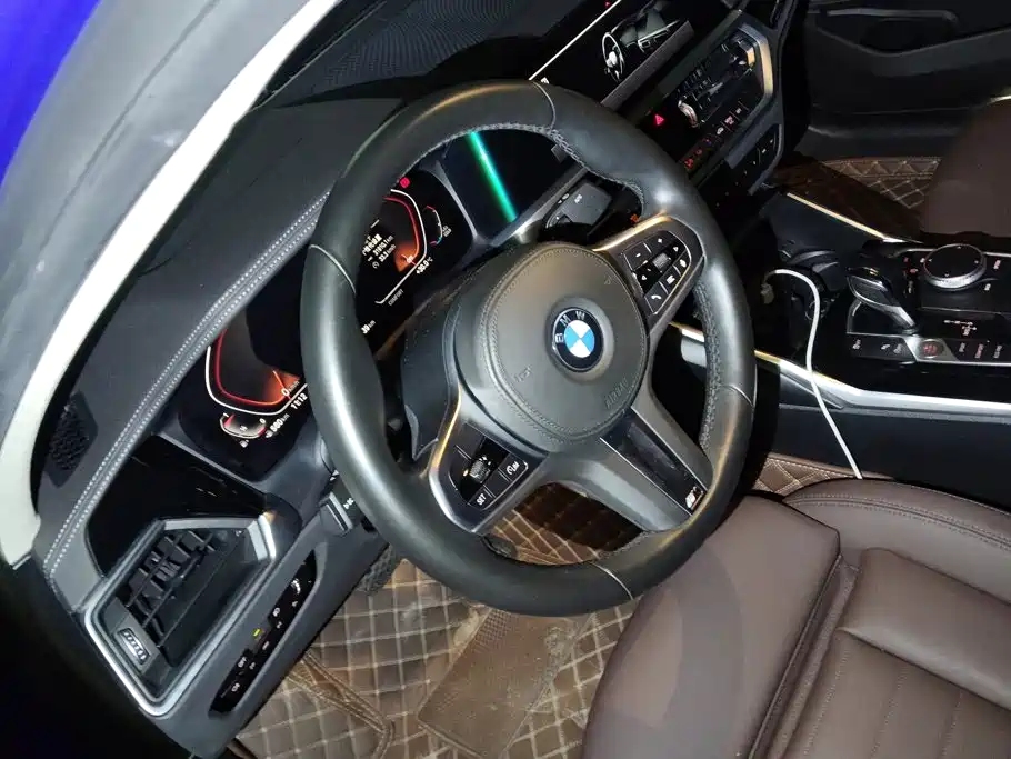 BMW 3 Series 2020 — фото 15