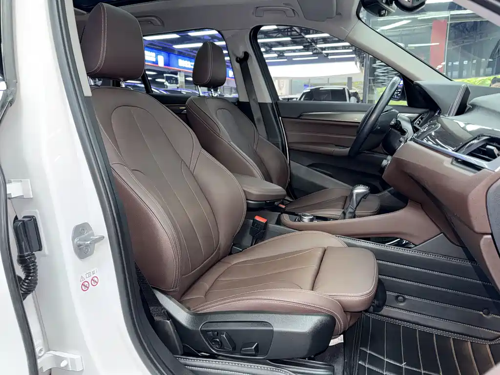 BMW X1 2019 — фото 10