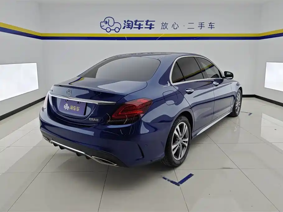 Mercedes-Benz C-Class 2019