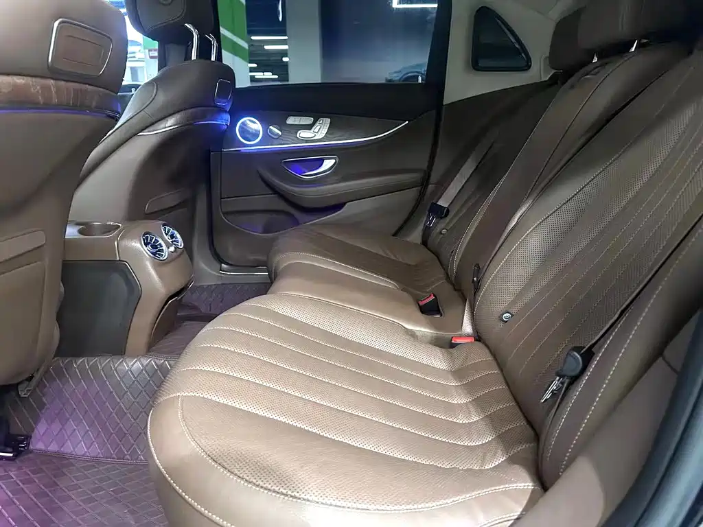 Mercedes-Benz E-Class 2019