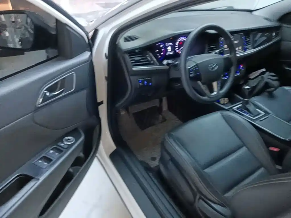 Hyundai Mistra 2018 — фото 16
