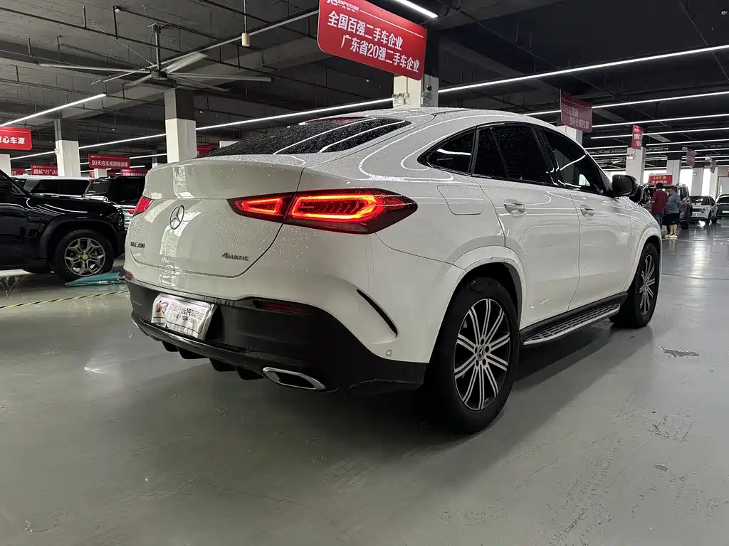 Mercedes-Benz GLE Coupe 2023 — фото 21