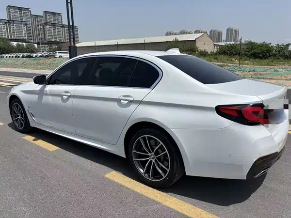 BMW 5 Series 2023