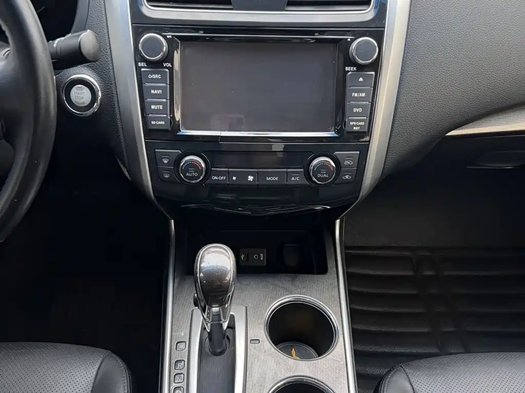 Nissan Teana 2015
