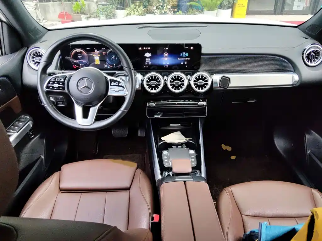 Mercedes-Benz GLB 2022 — фото 13