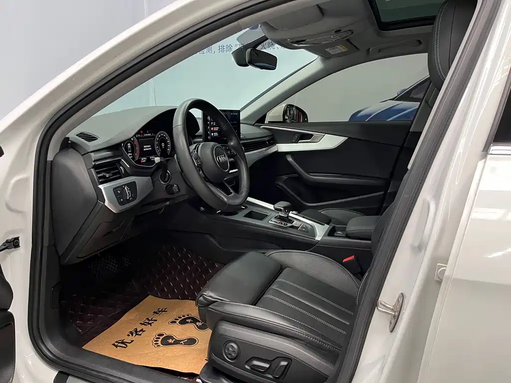 Audi A4L 2021 — фото 7