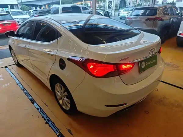 Hyundai Elantra Langdong 2016