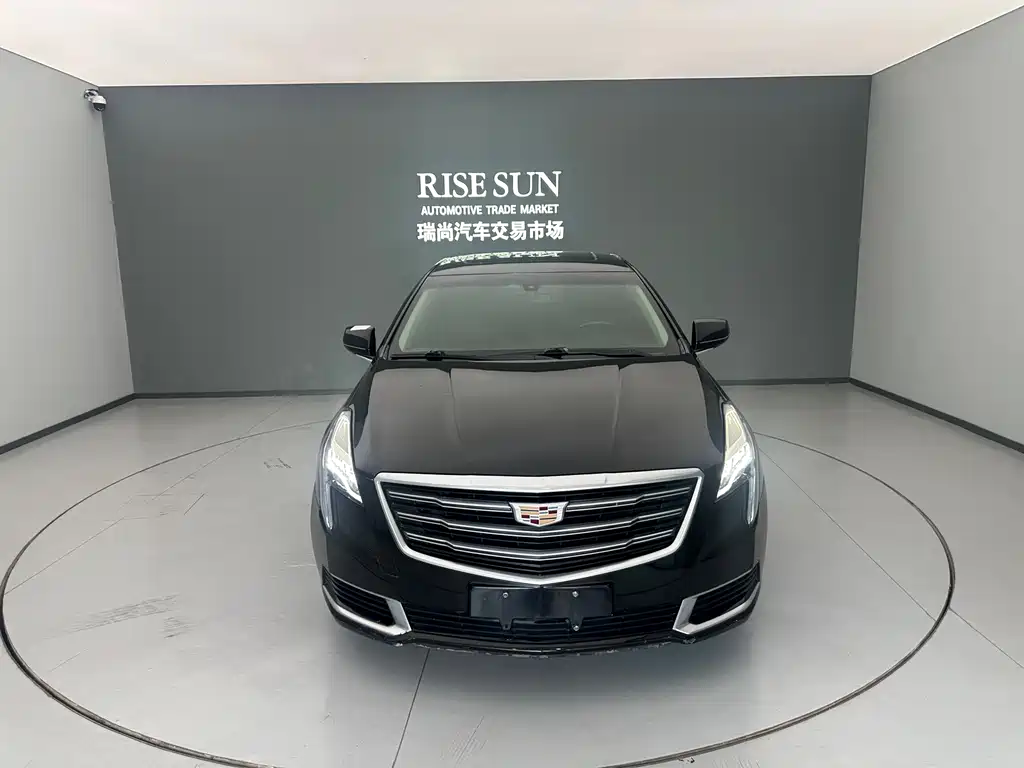 Cadillac XTS 2019 — фото 15
