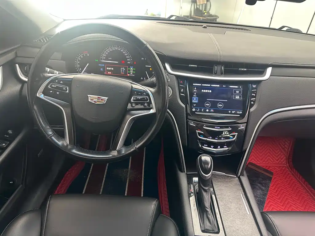 Cadillac XTS 2019 — фото 10