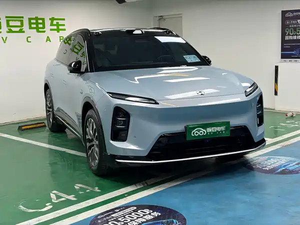 NIO ES6 2025