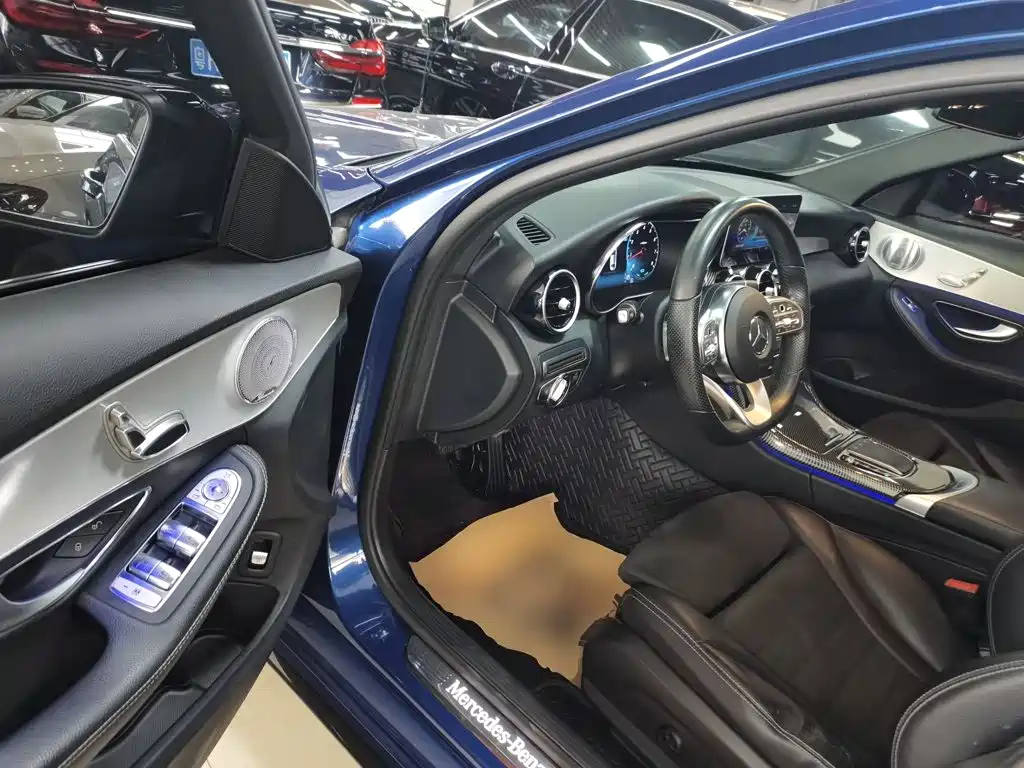 Mercedes-Benz C-Class 2021 — фото 12