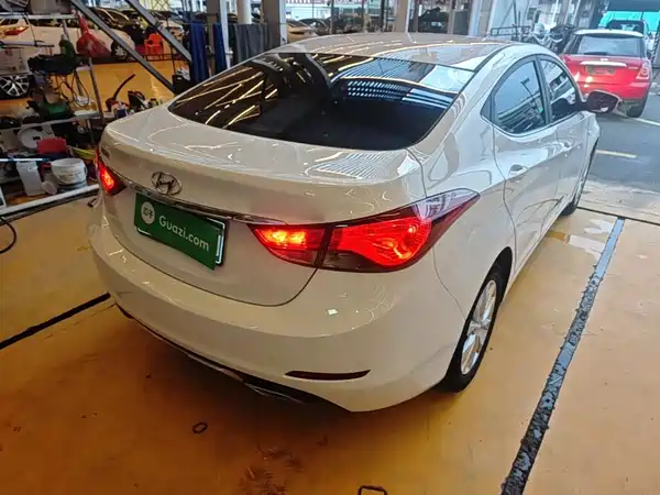 Hyundai Elantra Langdong 2016